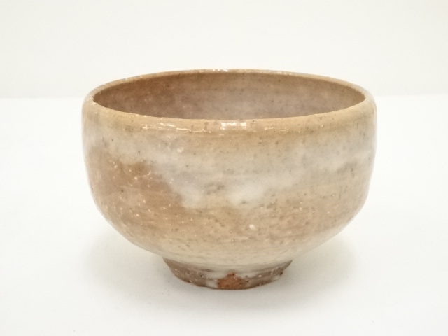 道具 ] - 道具 萩焼 萩陶山窯 岩崎峰昇造 茶碗（共箱） | ネット